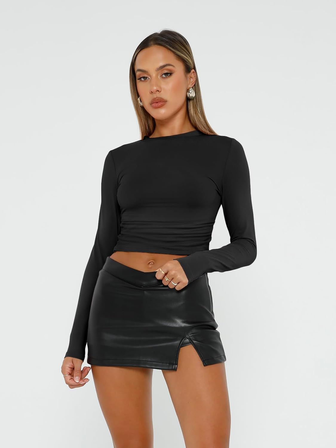 Womens Long Sleeve Shirt Basic Crop Tops Fall Fashion Underscrubs Layer Slim Fit Winter Clothes